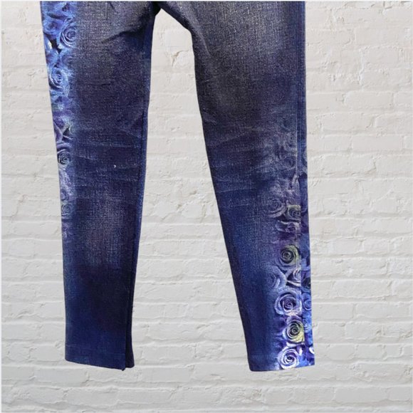DOCELE -- Leggings, Jeans-Look "Denim" with Flower Print Front and Back - Picture 8 of 10